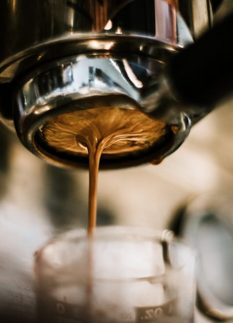 espresso-from-the-espresso-machine-2021-12-17-17-57-47-utc